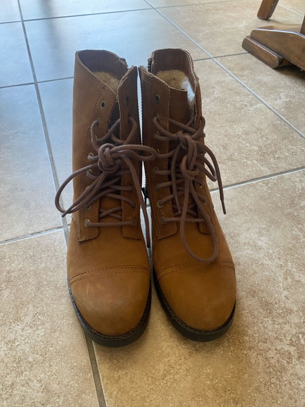 Ugg suede Brown Lace-Up Combat Boots